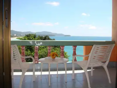 Baan Hill Phuket Resort - 6