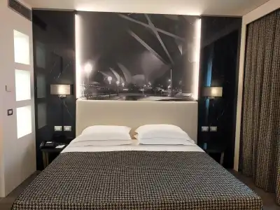 The Sydney - 5
