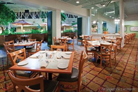 Nashville Airport Marriott - 36