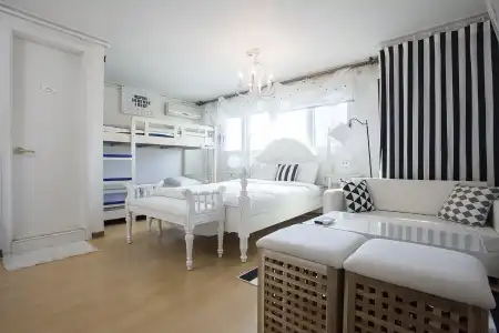 Han River Residence & Guesthouse in Seoul - 55