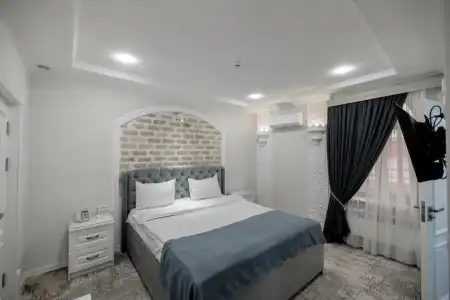 Billuri Sitora - 57