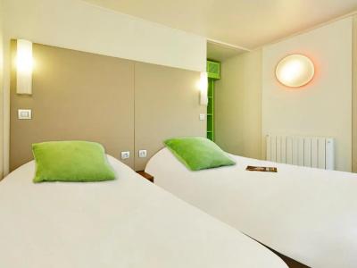 Campanile NATURE - Aix Les Bains - 30