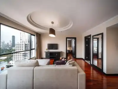 Bandara Silom Suites - 111