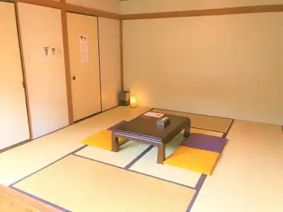 Onsen Hostel K's House Hakone - 4
