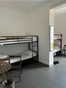 Lake Como Hostel - 34