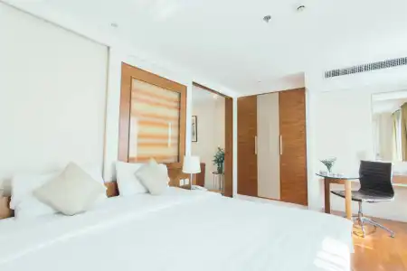 Thomson Residence - 100