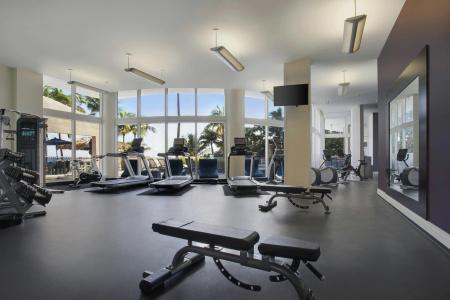 DoubleTree Resort & Spa by Hilton Ocean Point-N. Miami Beach - 16