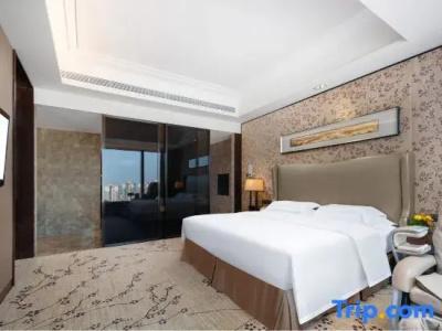 Crowne Plaza Huizhou by IHG - 76