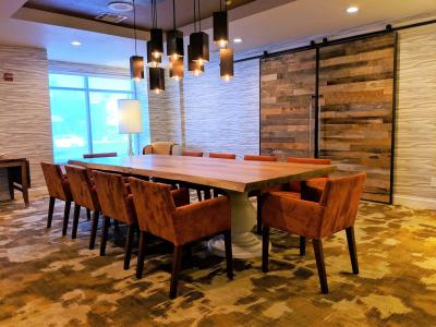 Hilton Garden Inn Phoenix Airport - 42