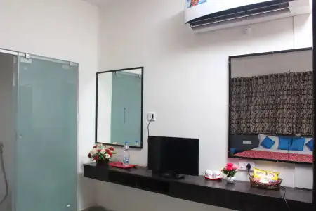 Nest International - 14