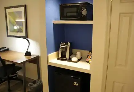Holiday Inn Express Atlanta NE I-85 Clairmont by IHG - 47