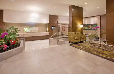 Holiday Inn Vancouver-Centre - 36