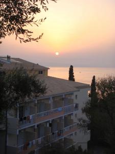 Ipsos Beach - 16