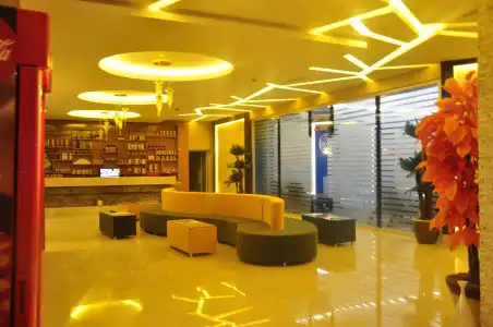 Elips Royal & Spa - 2