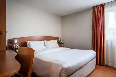 Hôtel Kyriad Rennes Nord - 40