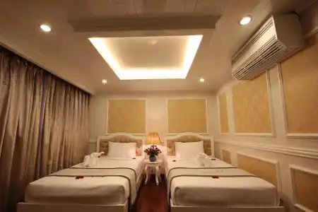 Signature Halong Cruise - 54