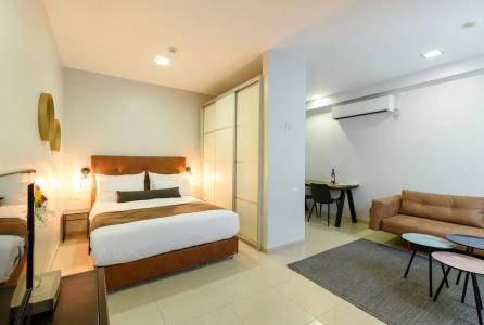 Sea Land Suites - 83