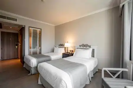 The Grand Riverside Phitsanulok - 47