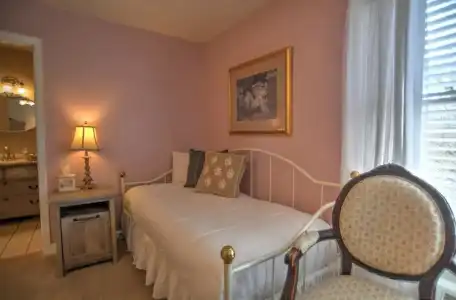 Blue Mountain Mist Country Inn & Spa - 47