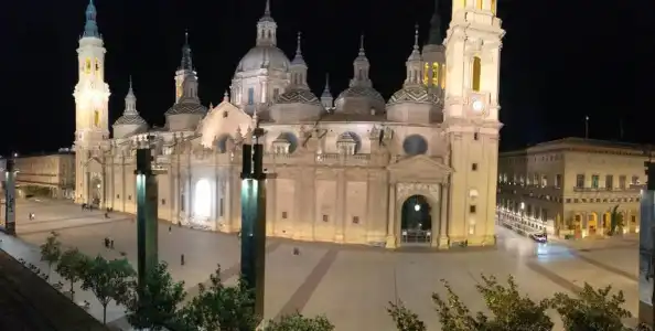 Pilar Plaza - 94