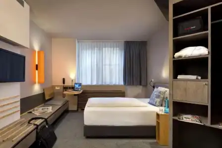 Motel One Frankfurt - Hauptbahnhof - 59