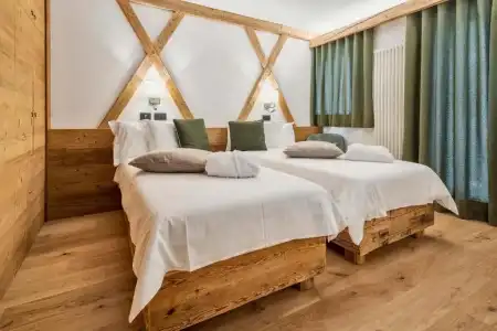 Camina Suite & Spa - 43