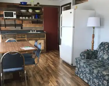Calm Waters Cabin Resort - 20