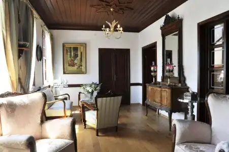 Tuvana - Special Class - 23
