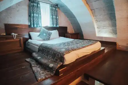 Hu of Cappadocia - 60