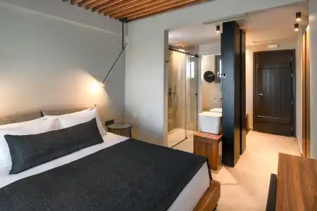 Uma Ray Suites - 33