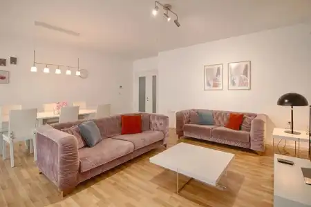 The Rooms - 275