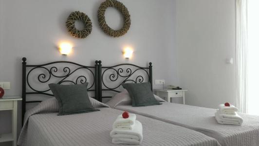 Cyclades Studios - 25