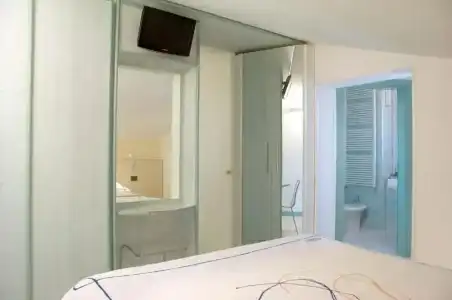 Eros Residence - 22