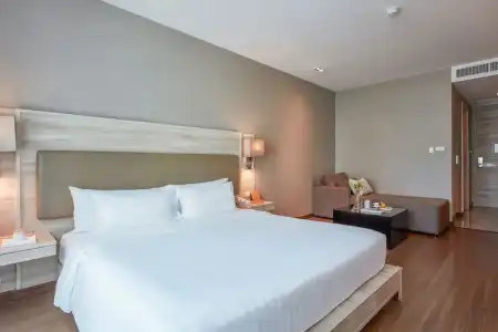Adelphi Suites Bangkok - 149