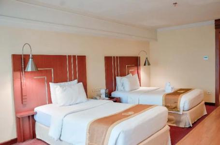 Savoy Homann - 60
