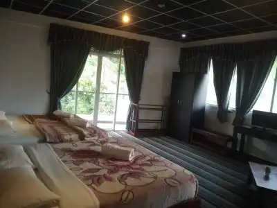 Ashley Resorts - 20