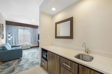 Hampton Inn & Suites Bend - 50