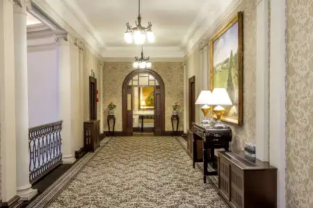 Radisson Collection,Xing Guo - 10