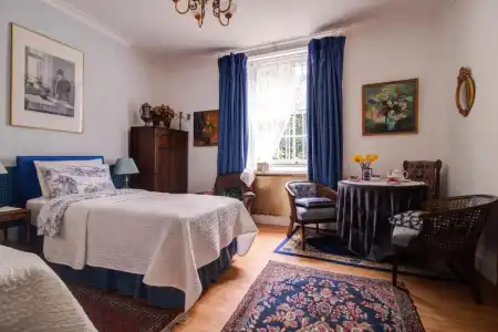 Dawson Place, Juliette's Bed and Breakfast - 35
