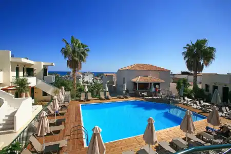 EuroKatrin Suites-Adults Only - 12