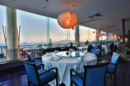 Hilton Hua Hin Resort & Spa - 18