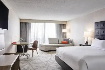 Renaissance Denver & Conference Center - 29