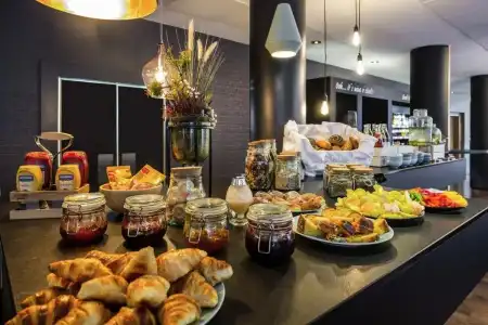 Mercure Berlin Zentrum - 11