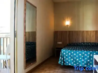 Iris - 35