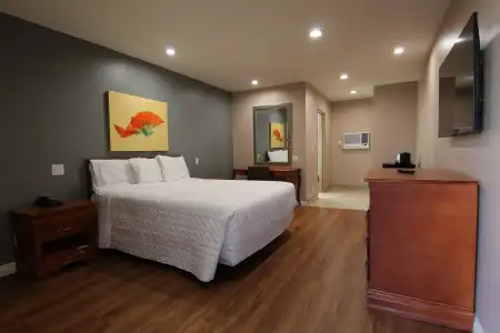 Dunes Inn - Wilshire - 6
