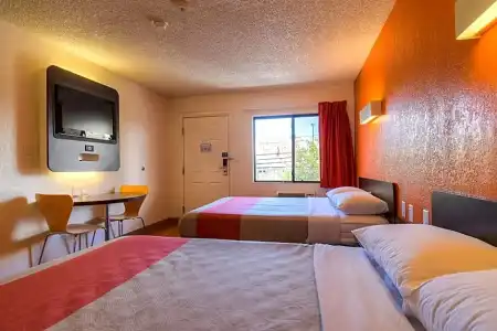 Motel 6 Las Vegas, NV – I-15 Stadium - 39