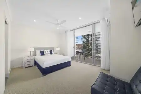 Macquarie Waters Boutique Apartment - 59