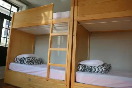 Nice Way Porto Hostel - 31