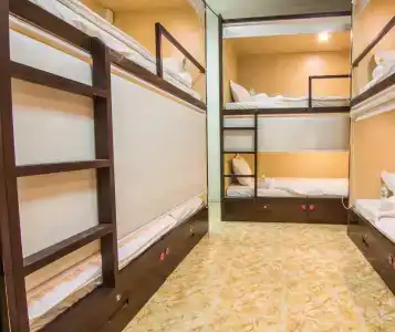 Dream Box Hostel - 4
