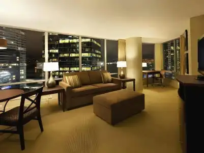 Auberge Vancouver - 10